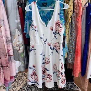 Brand new white colored Summer dress.